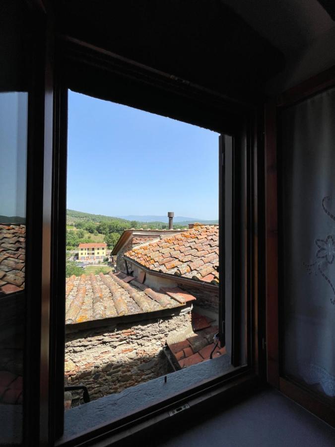 Вилла La Casa In Castello Амбра Экстерьер фото
